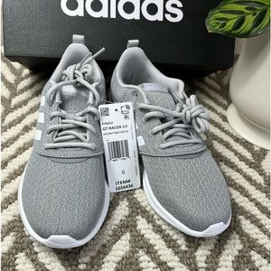 adidas's sneakers Sz 9(women) nuevos